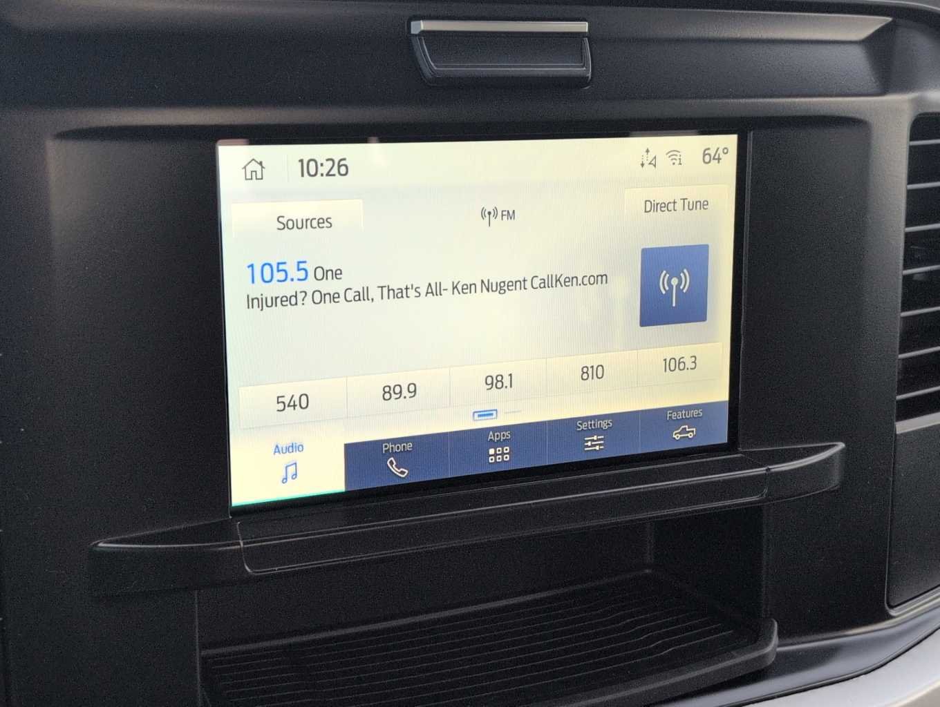 View vehicle photo 7