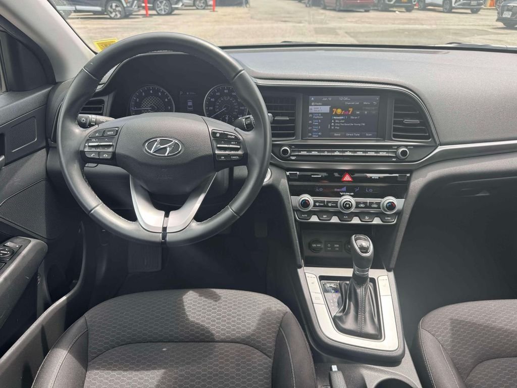 2020 Hyundai Elantra Value Edition - Photo 16