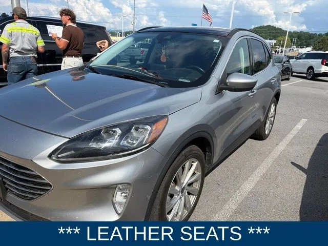 Used 2021 Silver Ford Titanium image 3