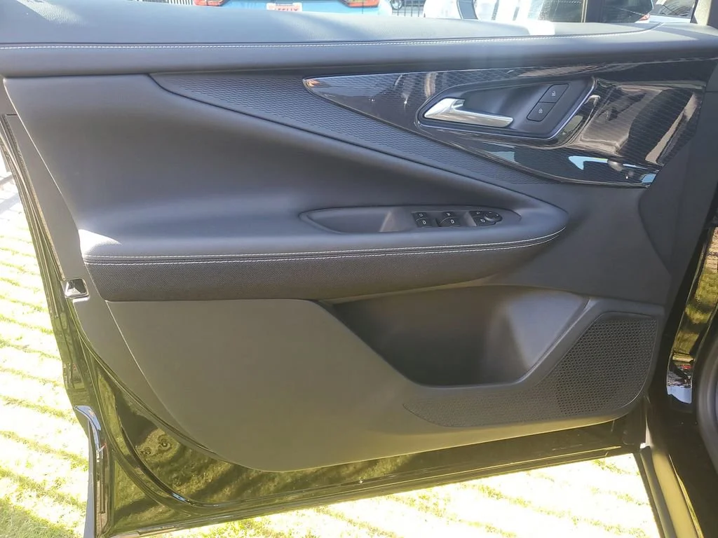 2026 Chevrolet Blazer EV LT - Photo 18