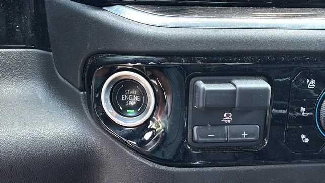 Used 2024 Summit White Chevrolet LTZ image 25