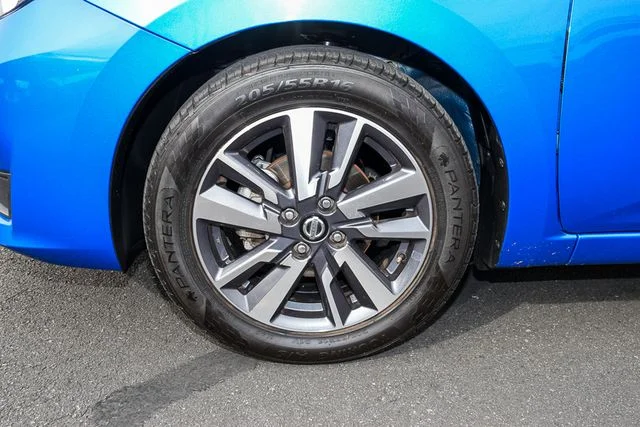 Used 2024 Blue Nissan 1.6 SV image 11