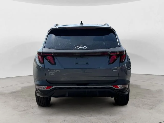 Used 2024 Gray Hyundai SEL image 4