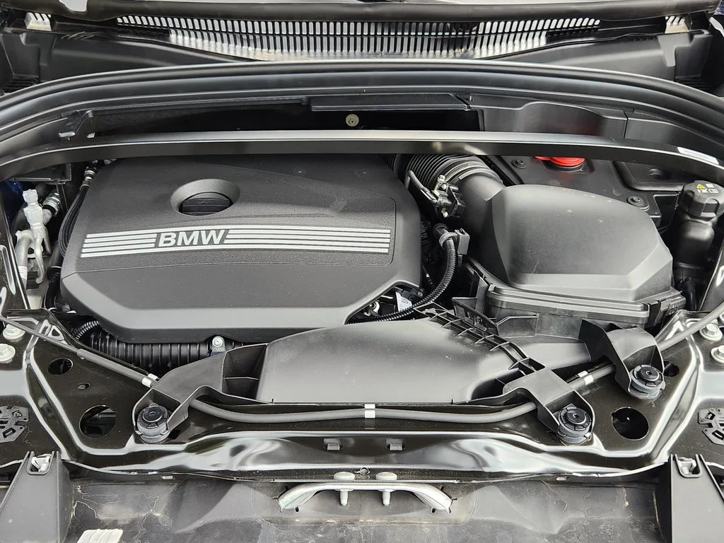 2025 BMW X1 28i - Photo 18