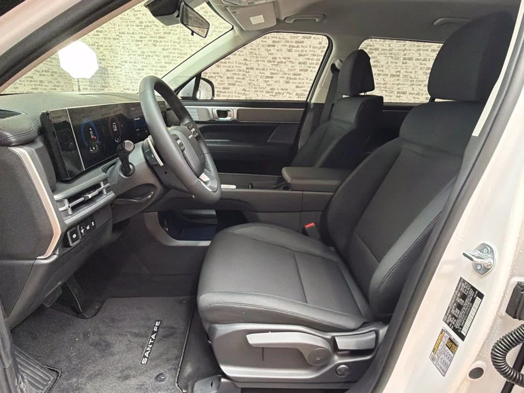 New 2027 Serenity White Hyundai SE image 28