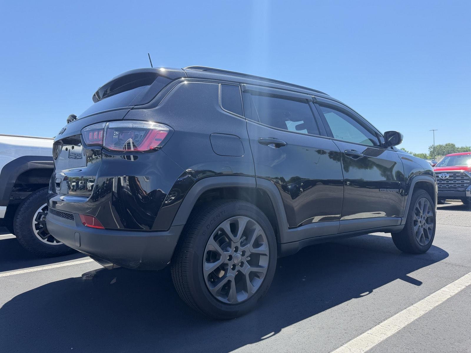 Used 2021 Diamond Black Crystal Pearlcoat Jeep 80th Anniversary image 15