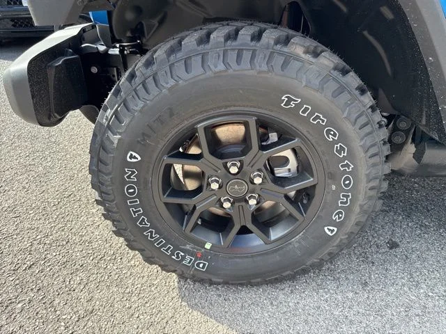 New 2026 Hydro Blue Pearl-Coat Exterior Paint Jeep Willys image 9