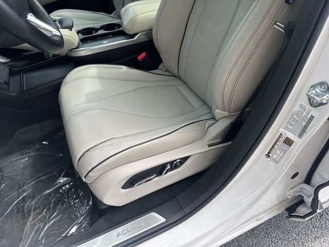Used 2025  Acura Advance Package image 30