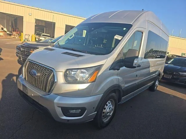 Used 2024 Ingot Silver Ford XLT image 1