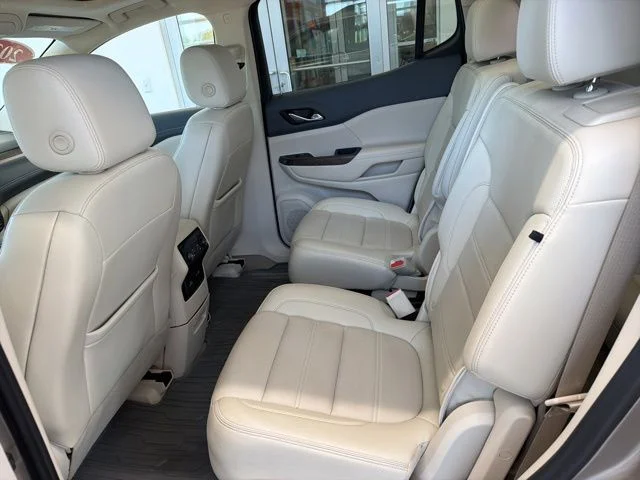 Used 2022 Gray GMC Denali image 19