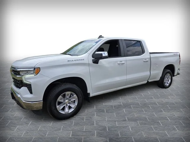 Used 2023 White Chevrolet LT image 3