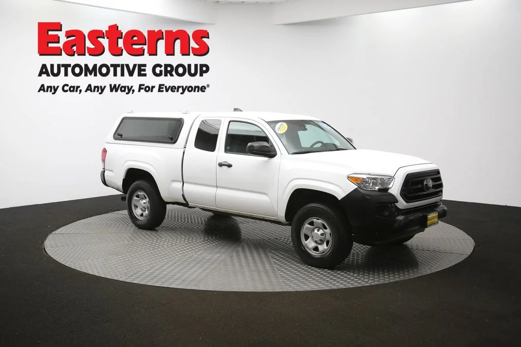Used 2020 White Toyota SR image 46