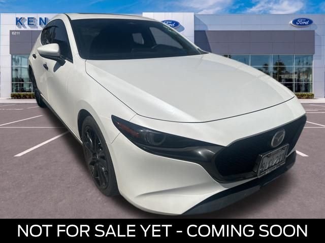 2024 Mazda CX-3 Premium MT 5-Door SKYACTIV's photo