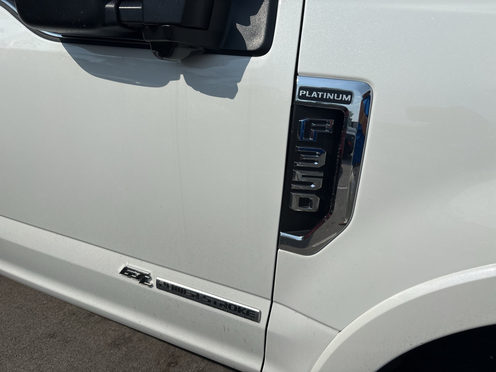 Used 2022 Star White Metallic Tri-Coat Ford Platinum image 4