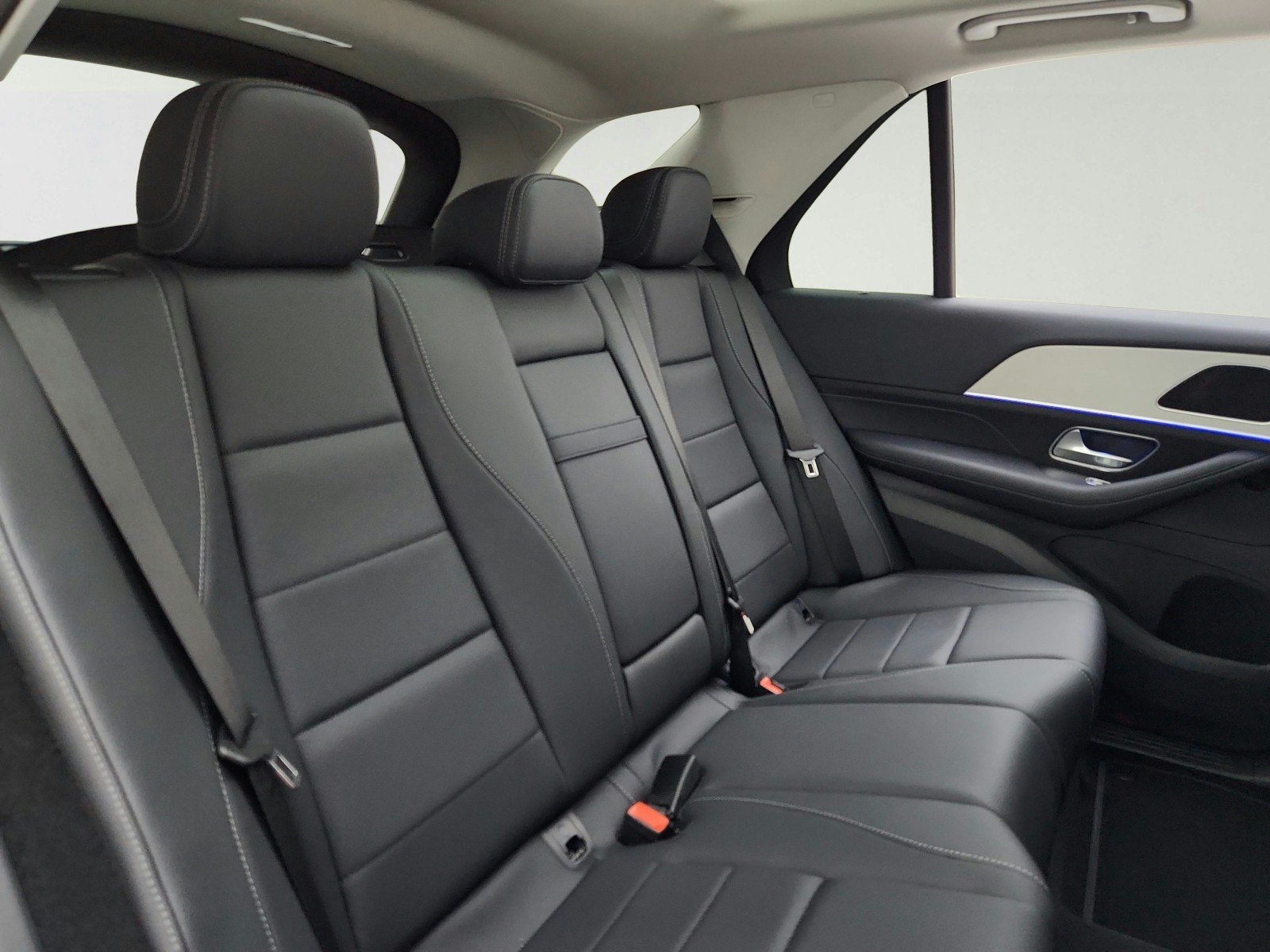 New 2026 Black Mercedes-Benz GLE 350 4MATIC® SUV image 21