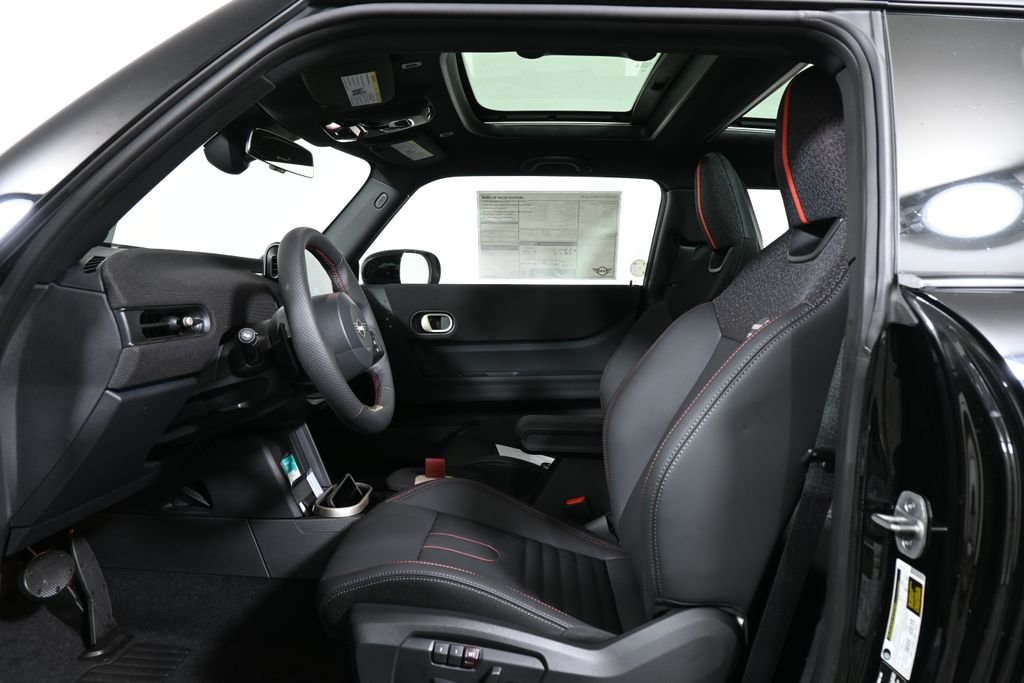 New 2026 Black MINI Iconic image 3