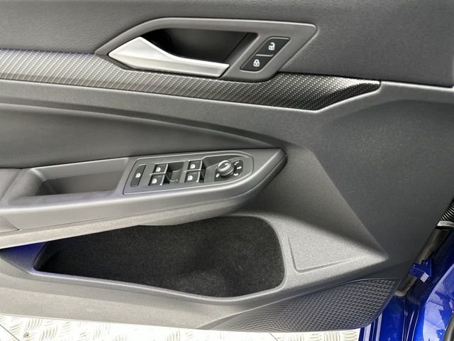 Used 2023 Blue Volkswagen 2.0T image 15