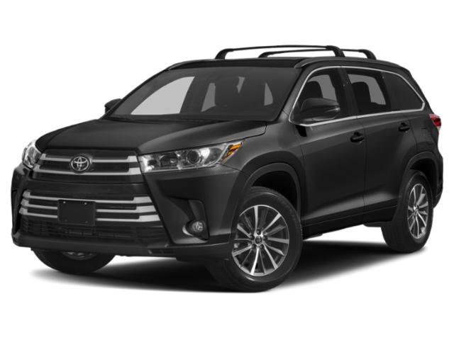Used 2018 Toyota Highlander XLE with VIN 5TDJZRFH4JS548139 for sale in Rochester, Minnesota