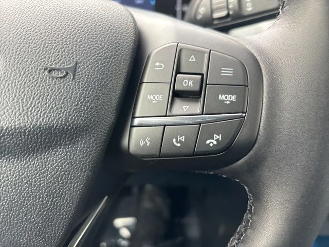 New 2026 Shadow Black Ford XLT image 19