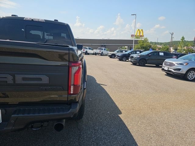 Used 2025 Green Ford Raptor image 7