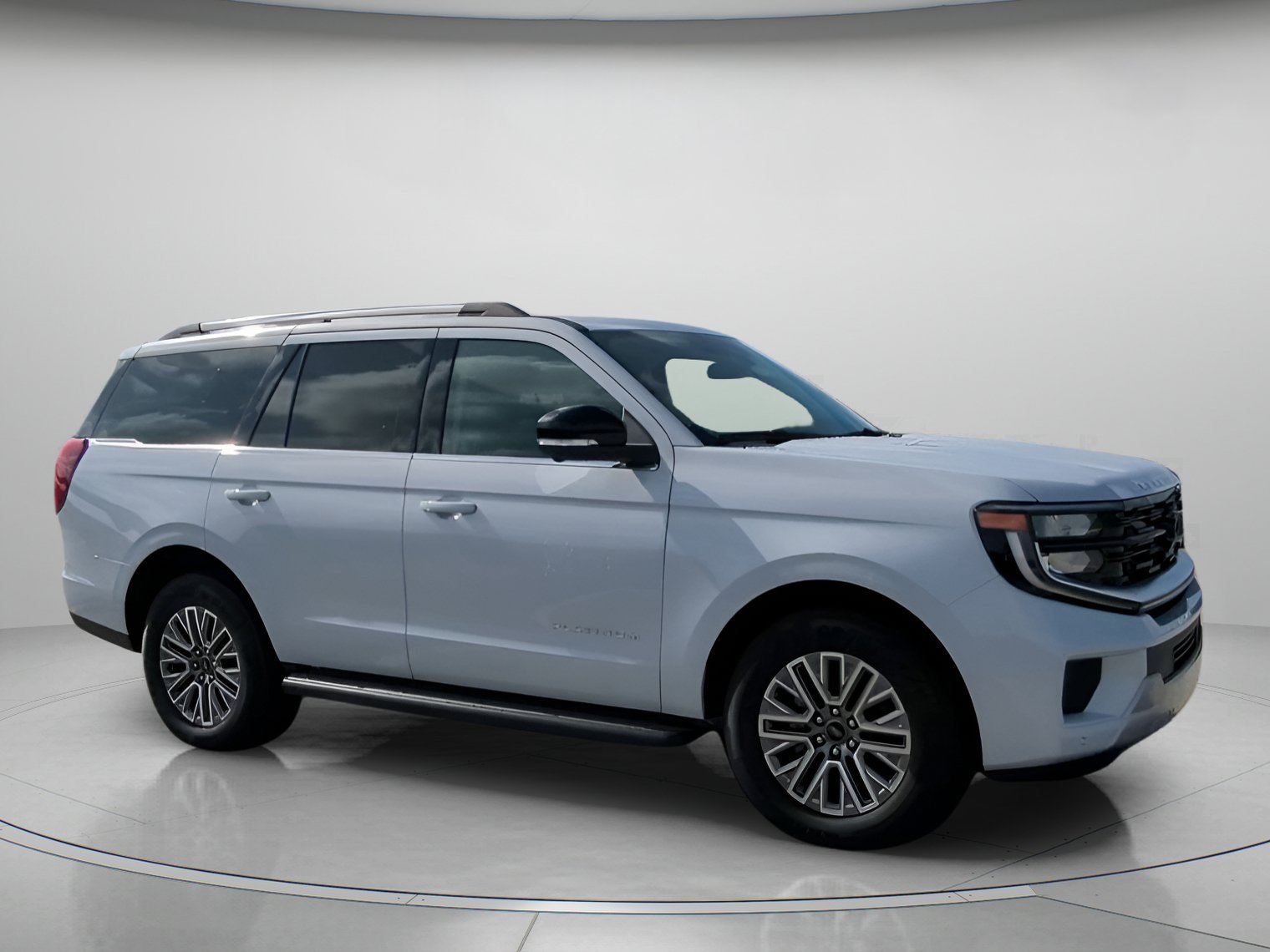 New 2026 Space Silver Metallic Ford Platinum® image 32