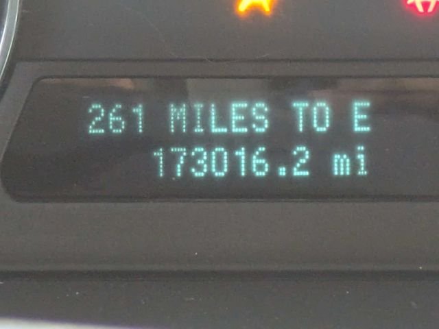 Used 2010 White Ford SE image 29