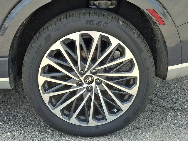 New 2026 Gray Hyundai Calligraphy image 18