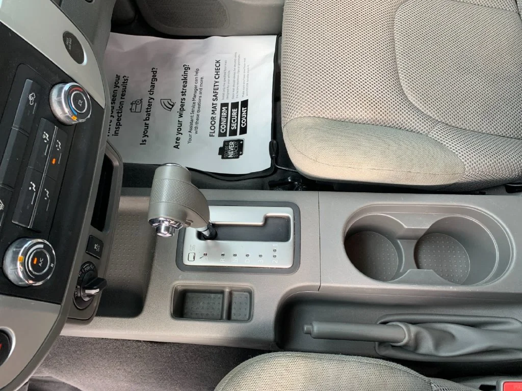 Used 2019 Blue Nissan SV image 24