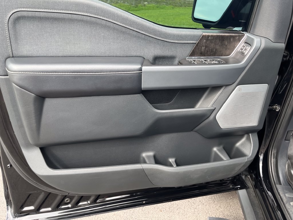 Used 2021 Black Ford Lariat image 12