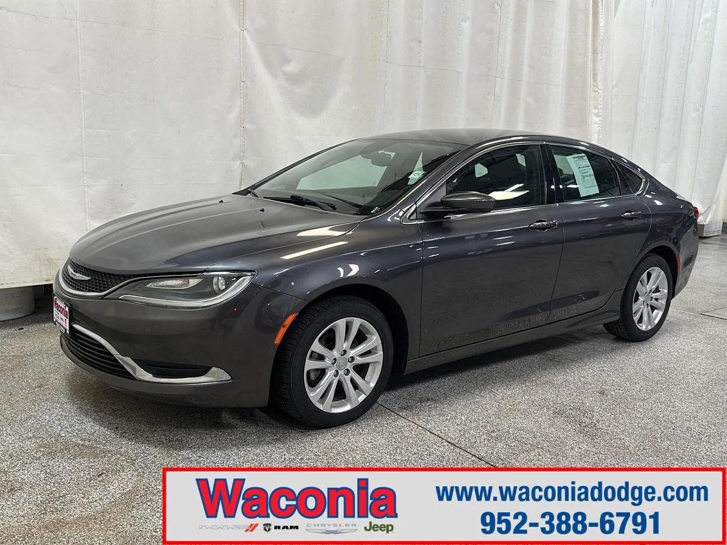 Used 2016 Granite Crystal Metallic Clearcoat Chrysler Limited image 1