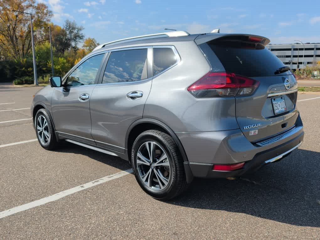 Used 2020 Gun Metallic Nissan SV image 5