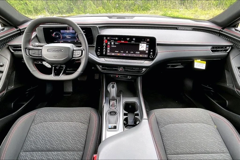 New 2026 Dodge Charger R/T 4D Sedan