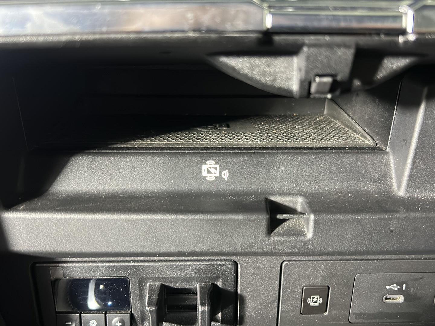 Used 2023 Gun Metallic Nissan SL image 32