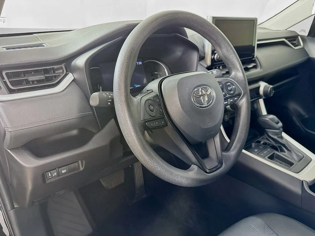 Used 2025 Black Toyota XLE image 9