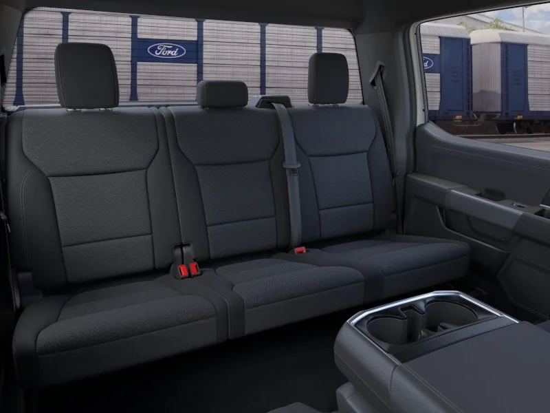 New 2026 Oxford White Ford XLT image 11