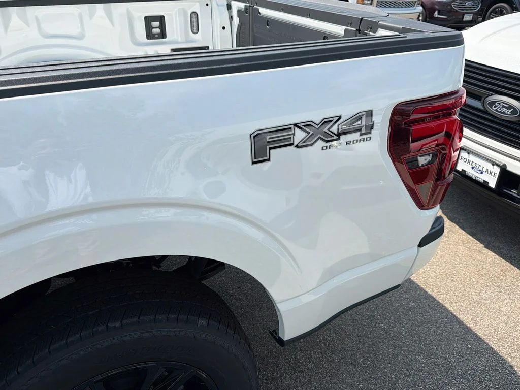 New 2026 Star White Metallic Tri-Coat Ford Platinum® image 6