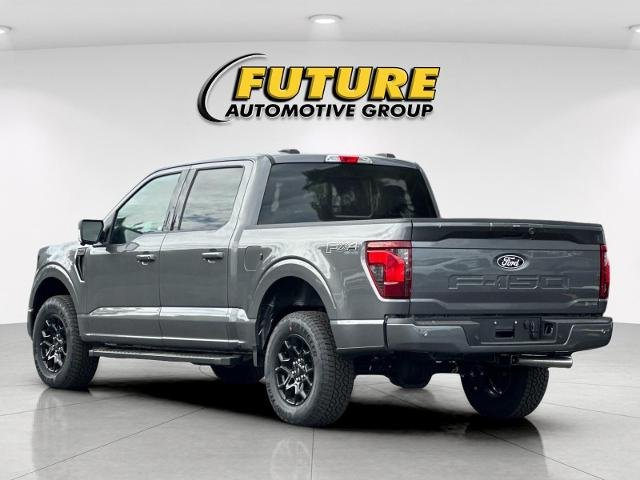 New 2026 Carbonized Gray Metallic Ford XLT image 32