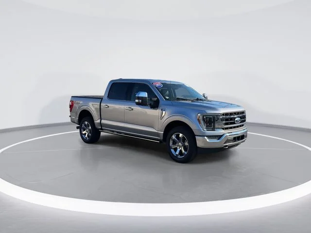 Used 2021 Silver Ford Lariat image 1