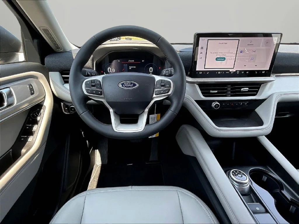 New 2026 Carbonized Gray Metallic Ford Active image 16
