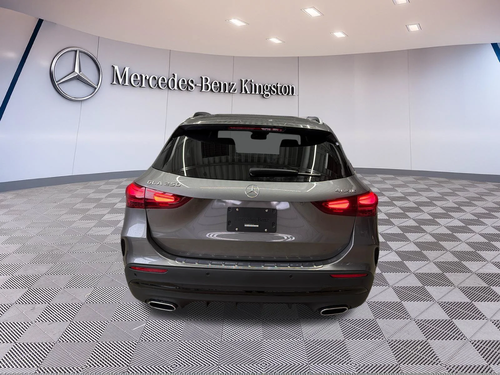 Used 2026 Grey Mercedes-Benz GLA 250 image 6