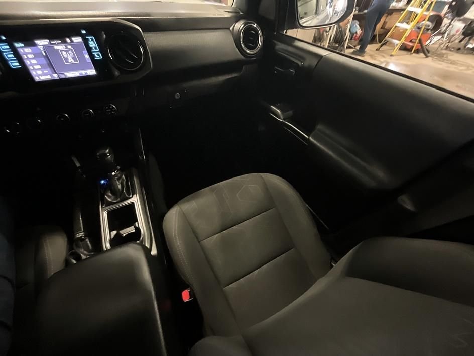 Used 2017 Silver Toyota TRD Off-Road image 20
