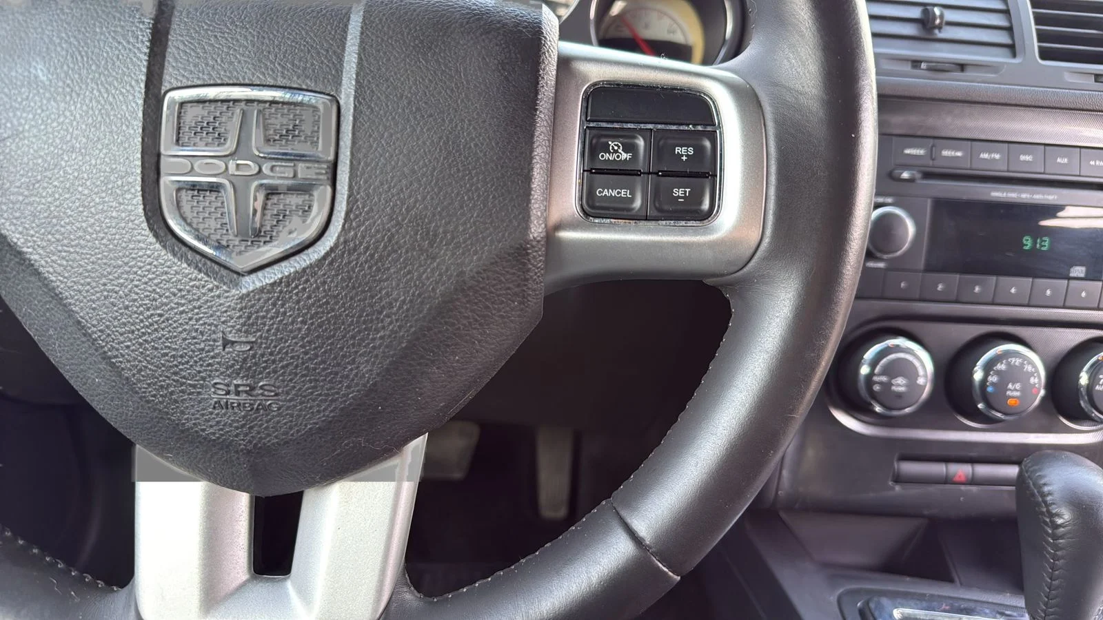 Used 2014 Blue Dodge SXT image 15