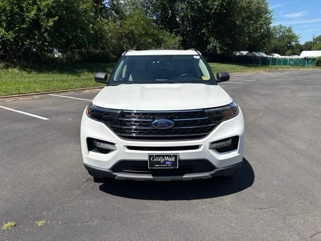 Used 2021 White Metallic Ford XLT image 11