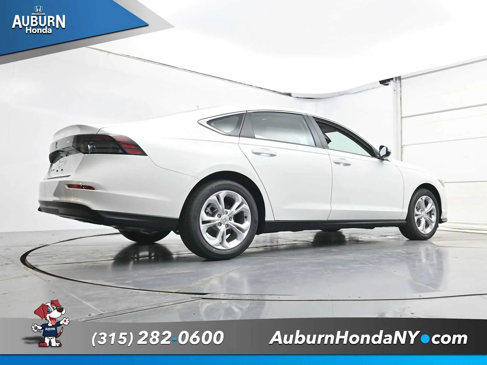 New 2026 Platinum White Pearl Honda LX image 25