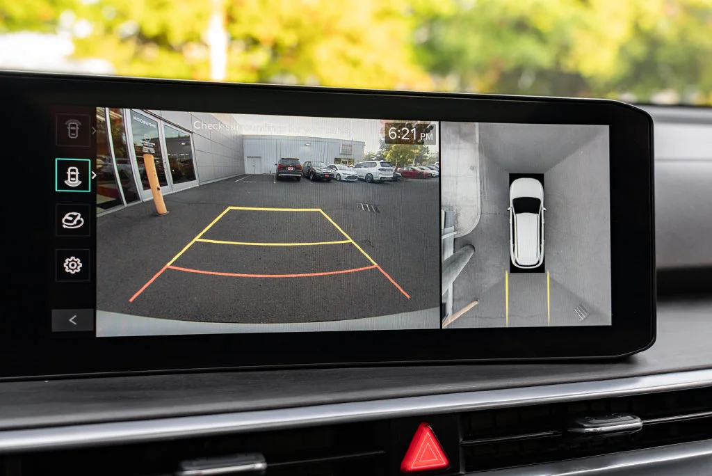 Used 2024 Gray Kia X-Pro SX Prestige image 17