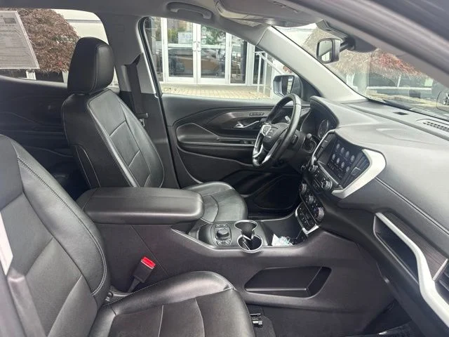 Used 2023 Black GMC SLT image 20