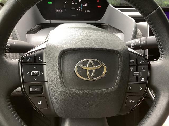 Certified Used 2023 ELEMENTAL SILVER Toyota  image 17
