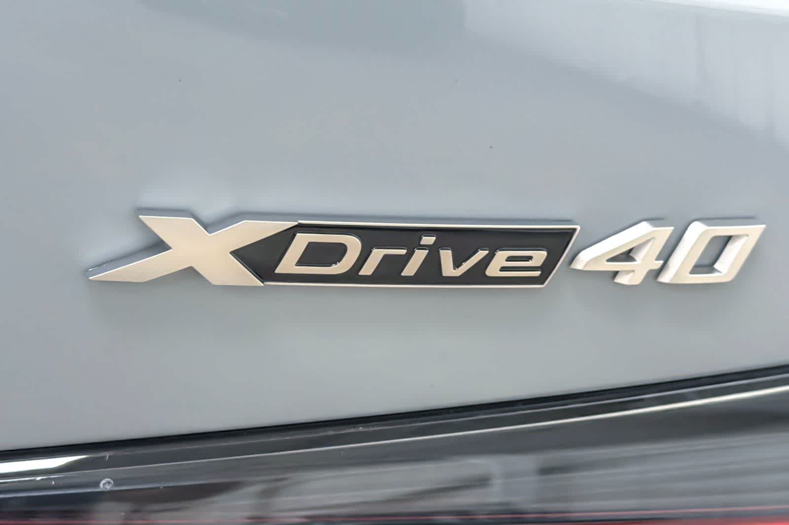 New 2026 Brooklyn Grey Metallic BMW xDrive40 image 26