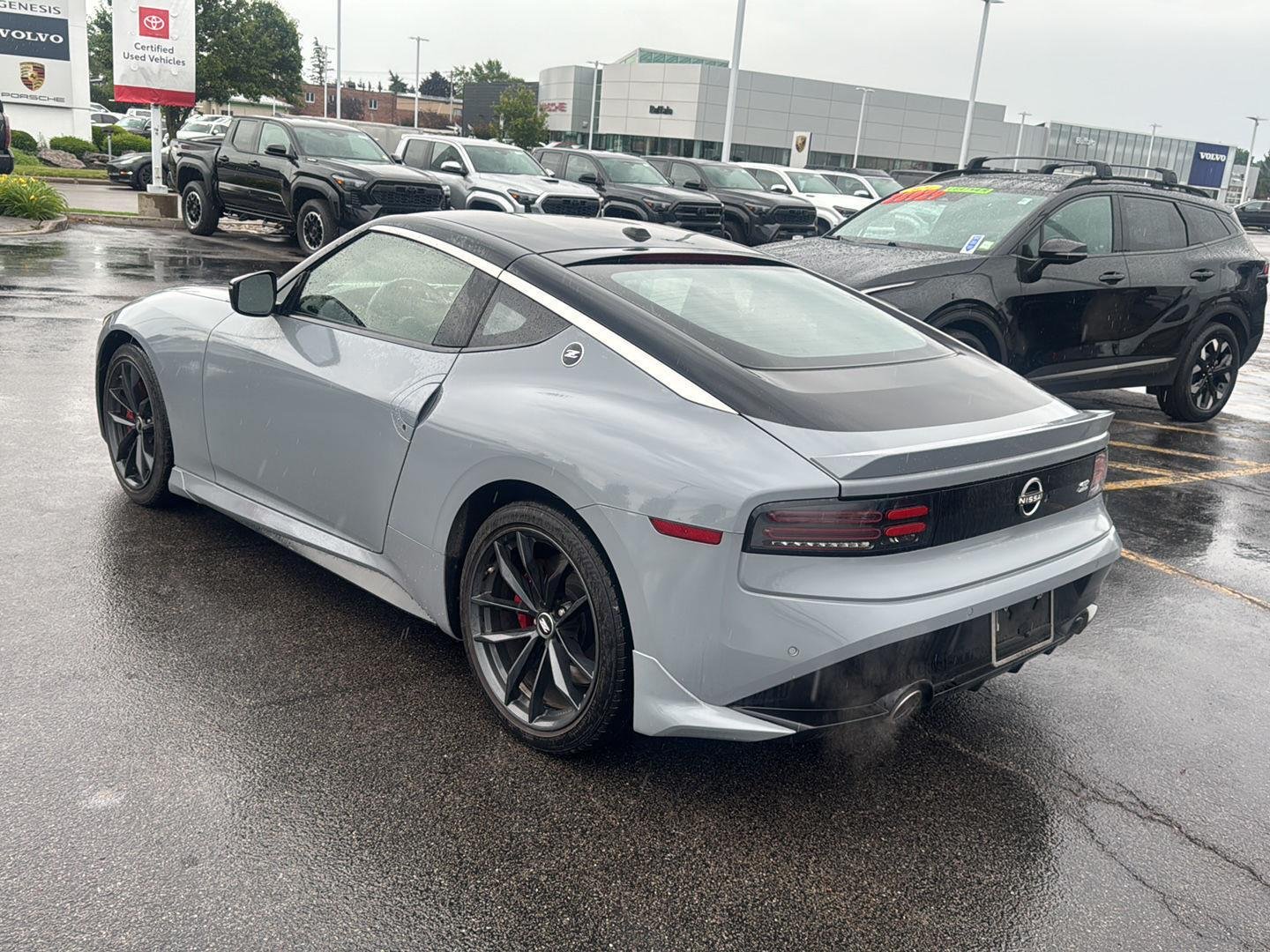 Used 2024 Boulder Gray/Super Black Nissan Performance image 4