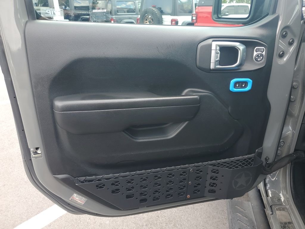 Used 2021 Gray Jeep Unlimited Rubicon 4xe image 8